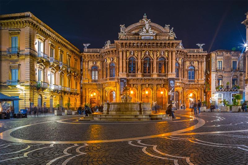 Etnea Home Duomo Катанія Екстер'єр фото